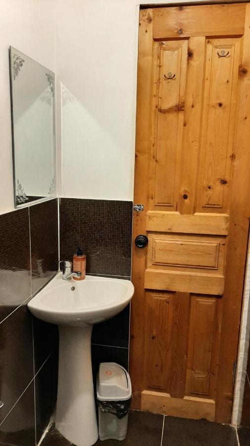 Guesthouse SVANURI SAKHLI Ushguli Eksteriør billede