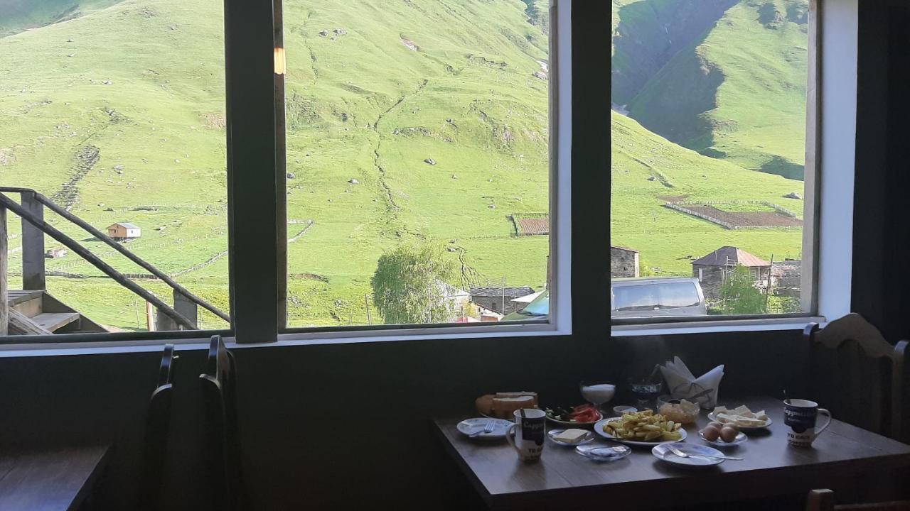 Guesthouse SVANURI SAKHLI Ushguli Eksteriør billede