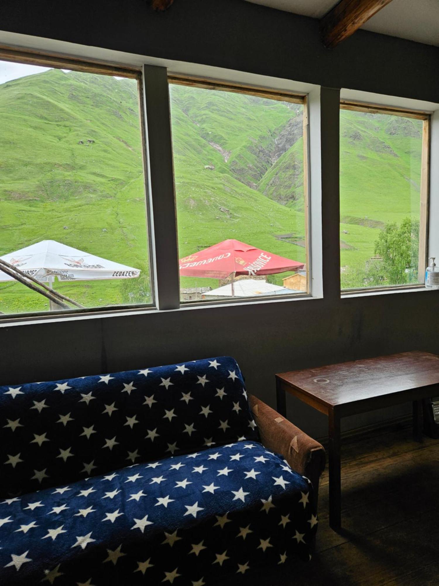 Guesthouse SVANURI SAKHLI Ushguli Eksteriør billede